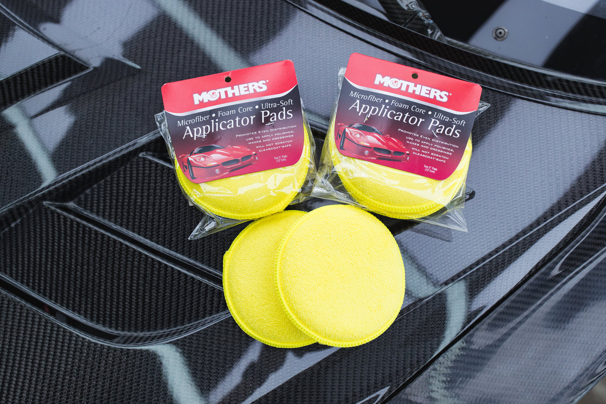 Mothers Black to Black Restorer & Applicator Pads bundle - 06112/01565